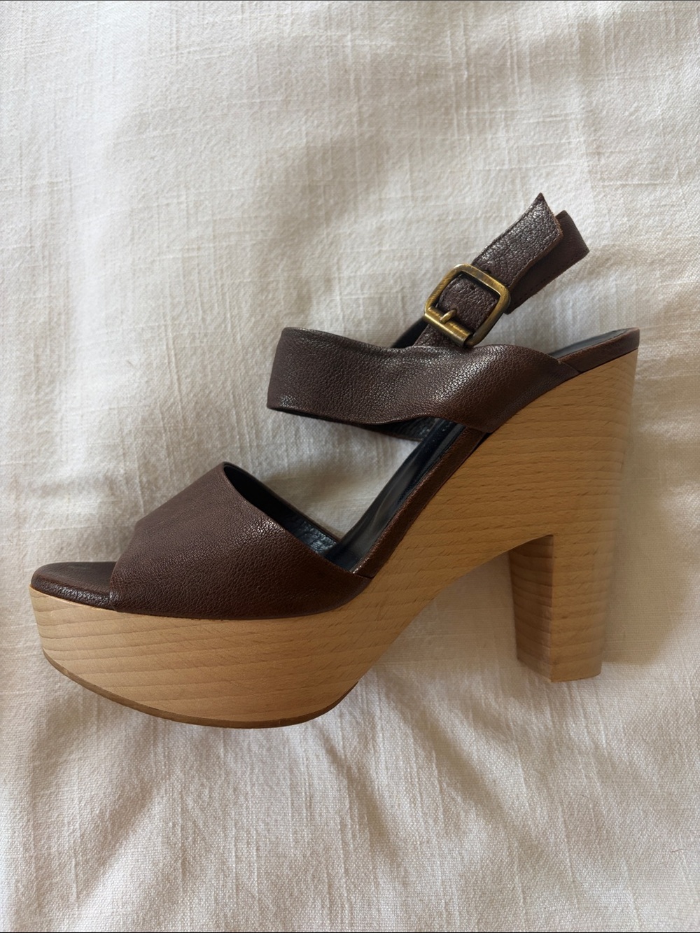 NICOLE FARHI Brown Leather Platform Sandal with Wood-Effect Block Heel